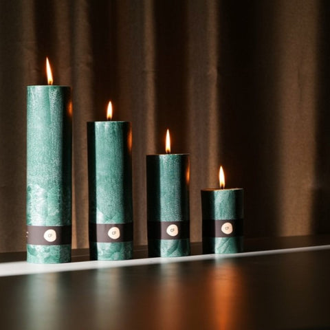 Gray interior candle (round)